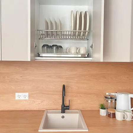 דירה With Free Parking & Self Check-in *