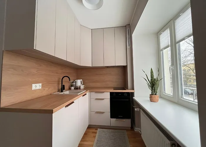 With Free Parking & Self Check-in * פארנו